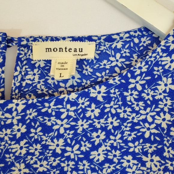 Monteau Blue with white flower blouse - Picture 9 of 9